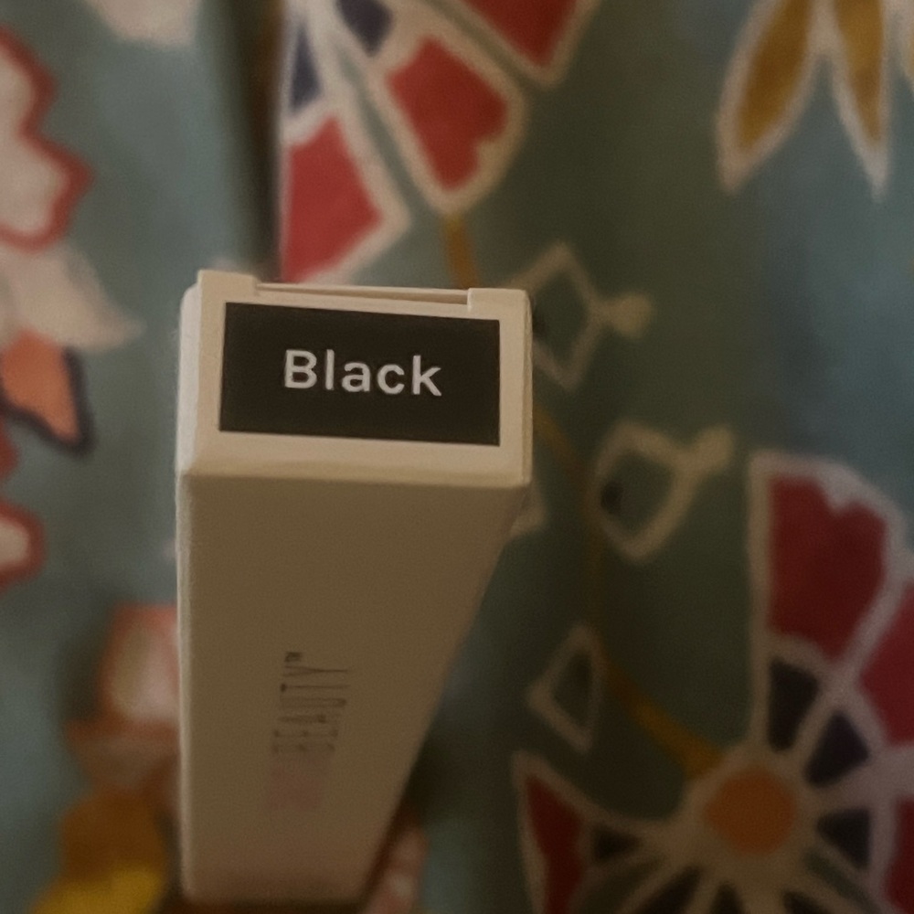 Chica Beauty MĂrame Matte Black Liquid Eyeliner 0.5ml | NIB | Felt Tip - Picture 6 of 6